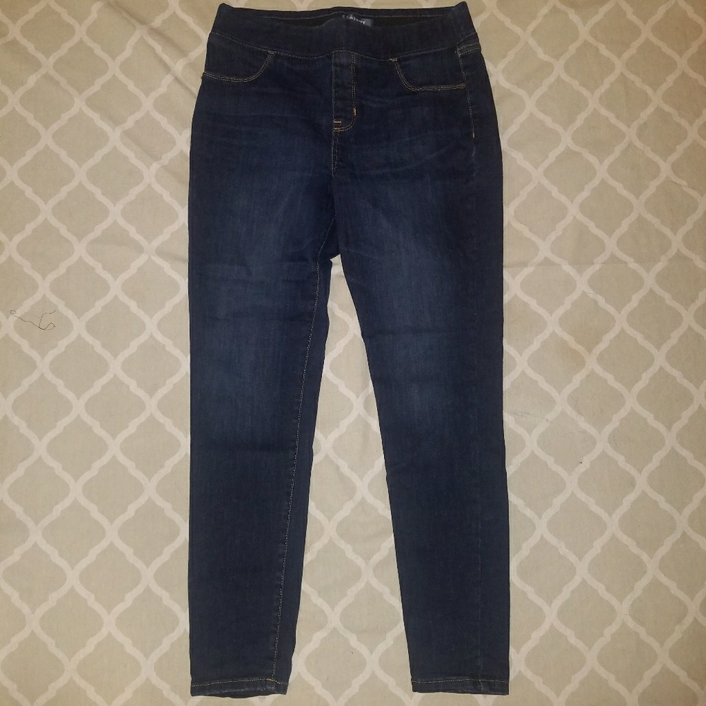 Old Navy Pull On Rockstar Jeans